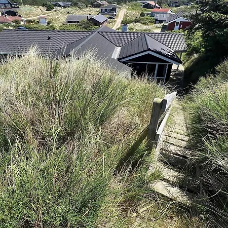 Ve401-vejers-strand-nordvej-9-b * バイアス・スタン